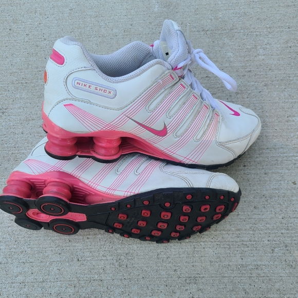 nike shox tennis shoes